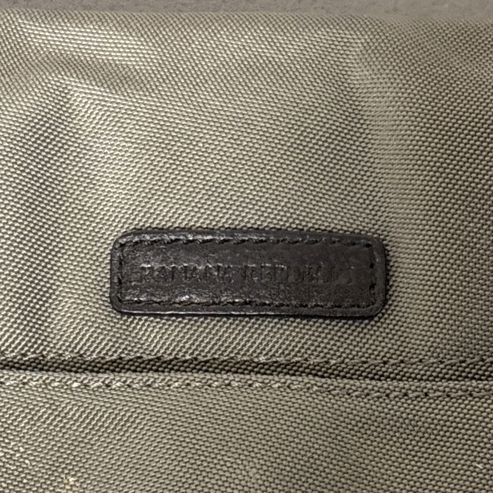 Banana Republic Banana Republic Messenger Bag Gray 2012 Men Medium Nylon Canvas Laptop Adjustable Pockets Shoulder Size ONE SIZE - 7 Thumbnail