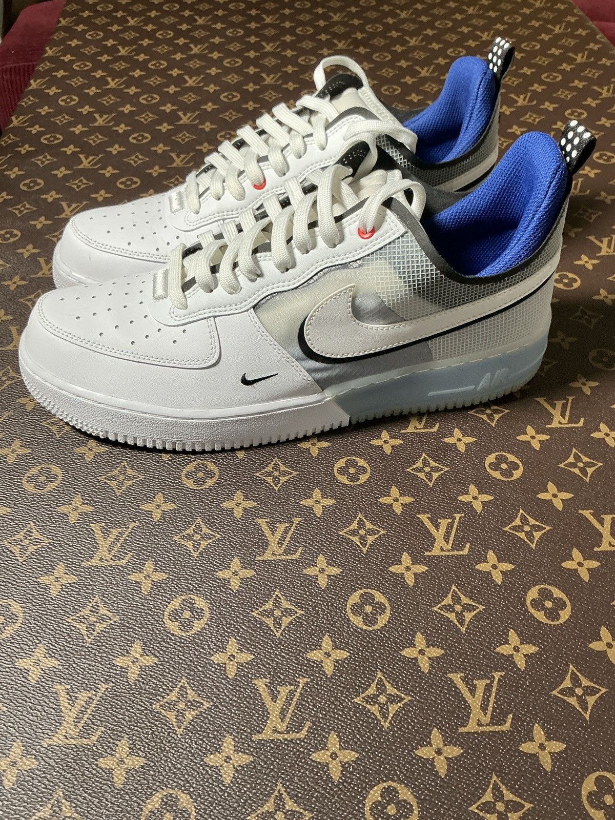 Nike Nike Air Force One Low Top Size 10 Size US 10 / EU 43 - 1 Thumbnail