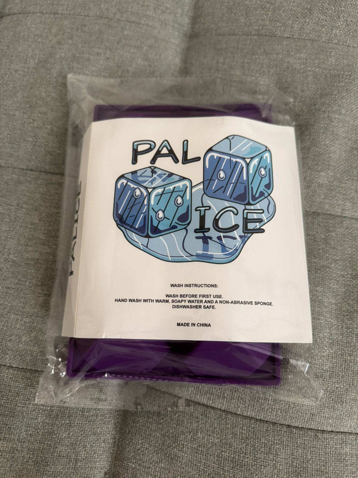Palace Palace Tri-Ferg Ice Cube Tray, Available ✅ Size ONE SIZE - 2 Thumbnail