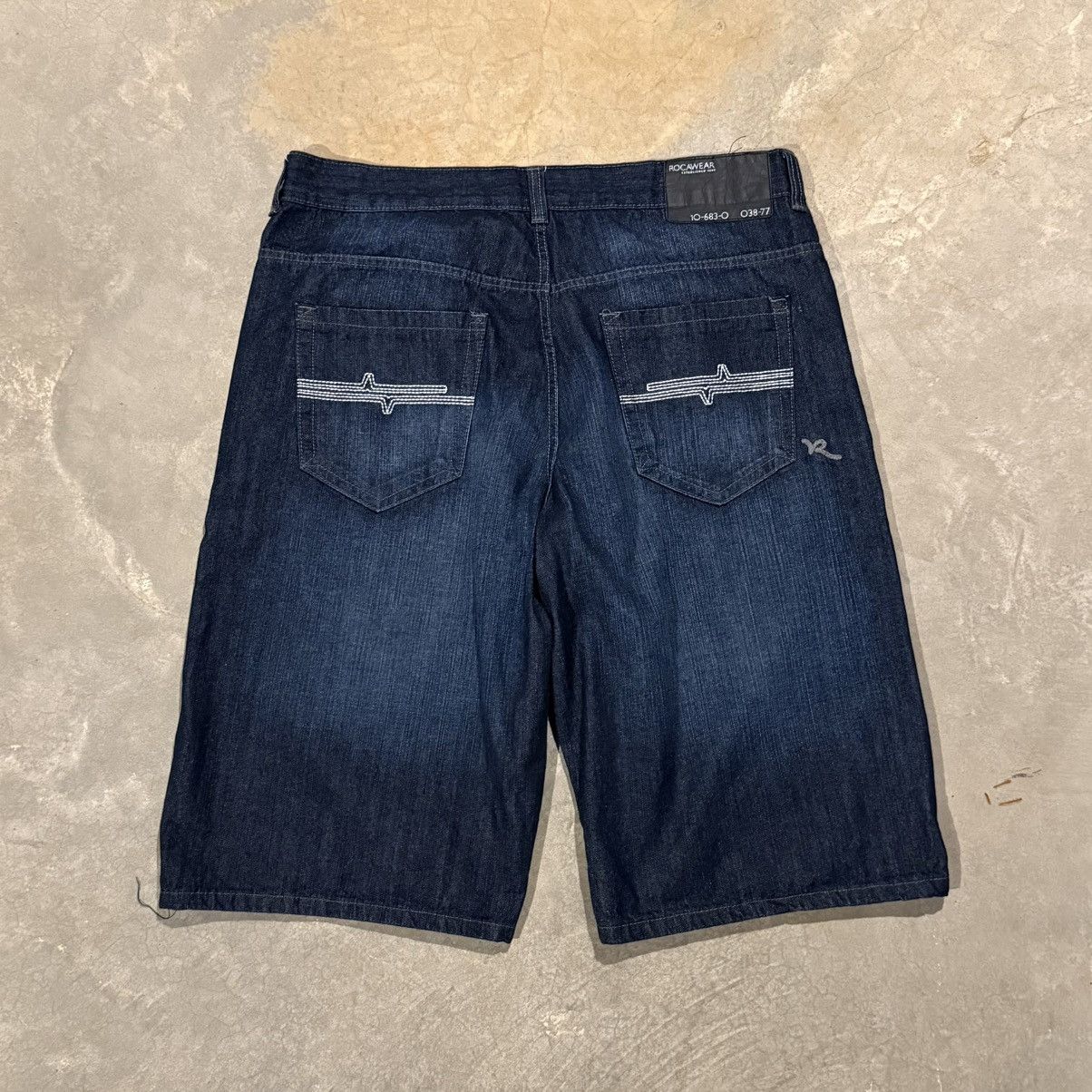 Rocawear Vintage 2000s Rocawear Faded Indigo Baggy Jorts Grunge Y2K Size US 42 / EU 58 - 1 Thumbnail