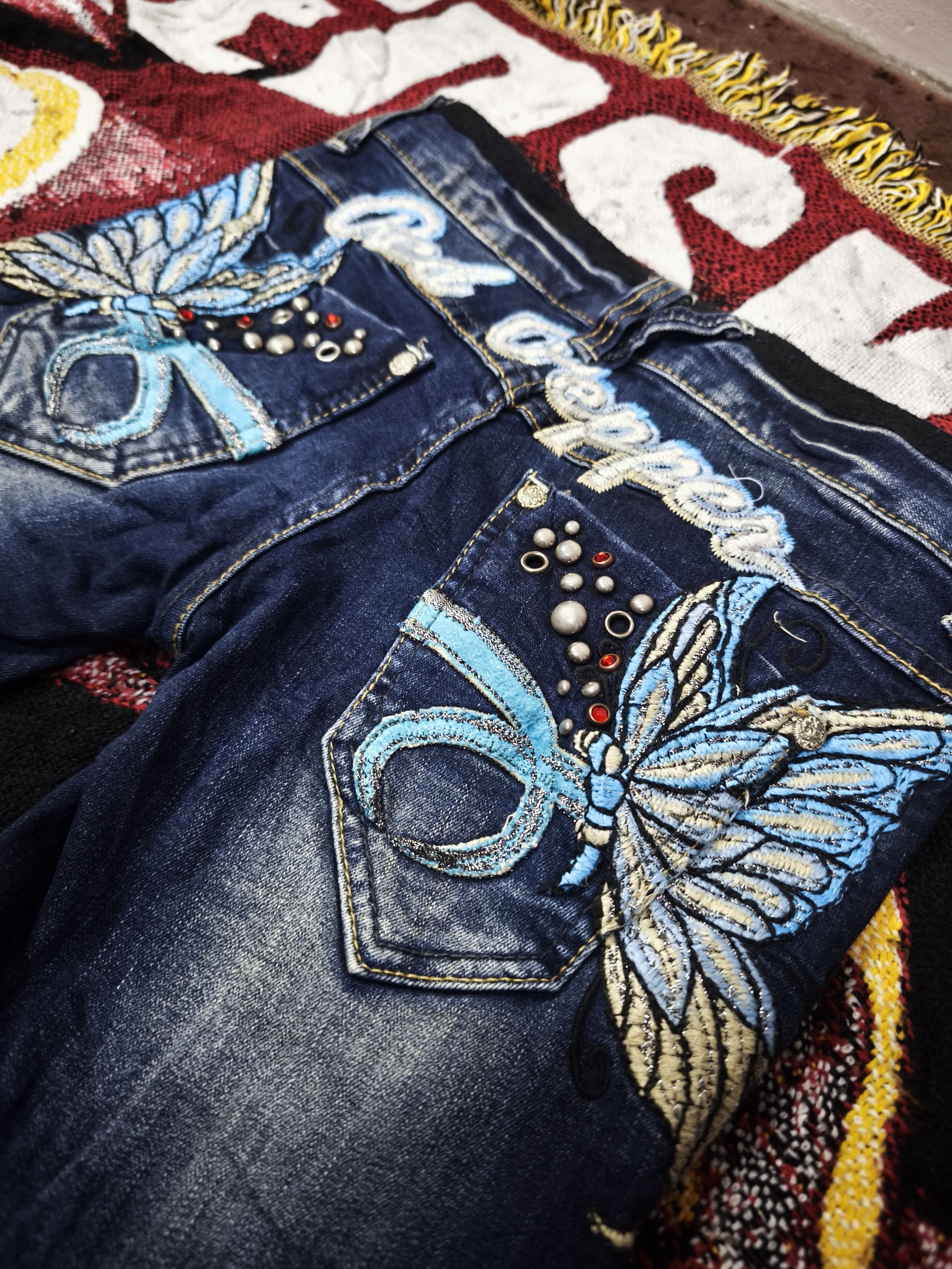 Hysteric Glamour Flare 🔥 Red Pepper Butterfly Embroidery Flare Jeans Size 31" - 4 Thumbnail