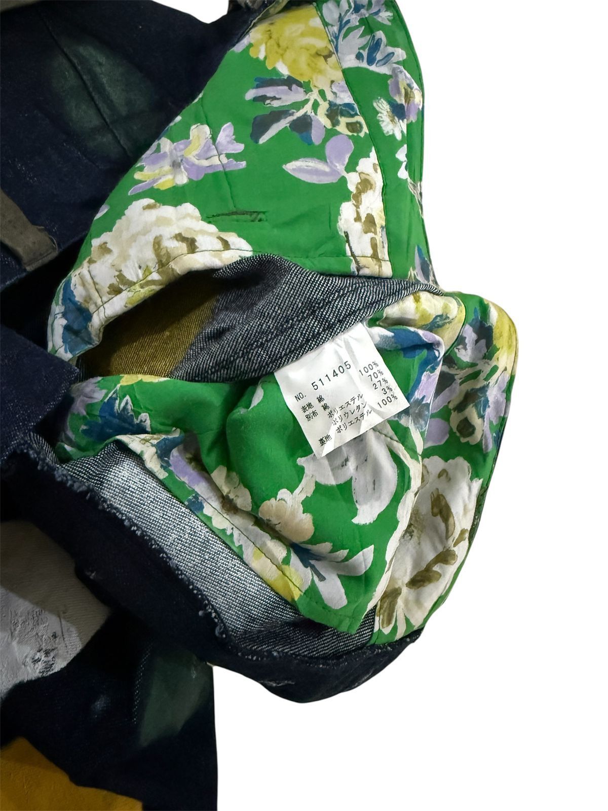 Japanese Brand Koi japanese brand Size US 33 - 5 Thumbnail
