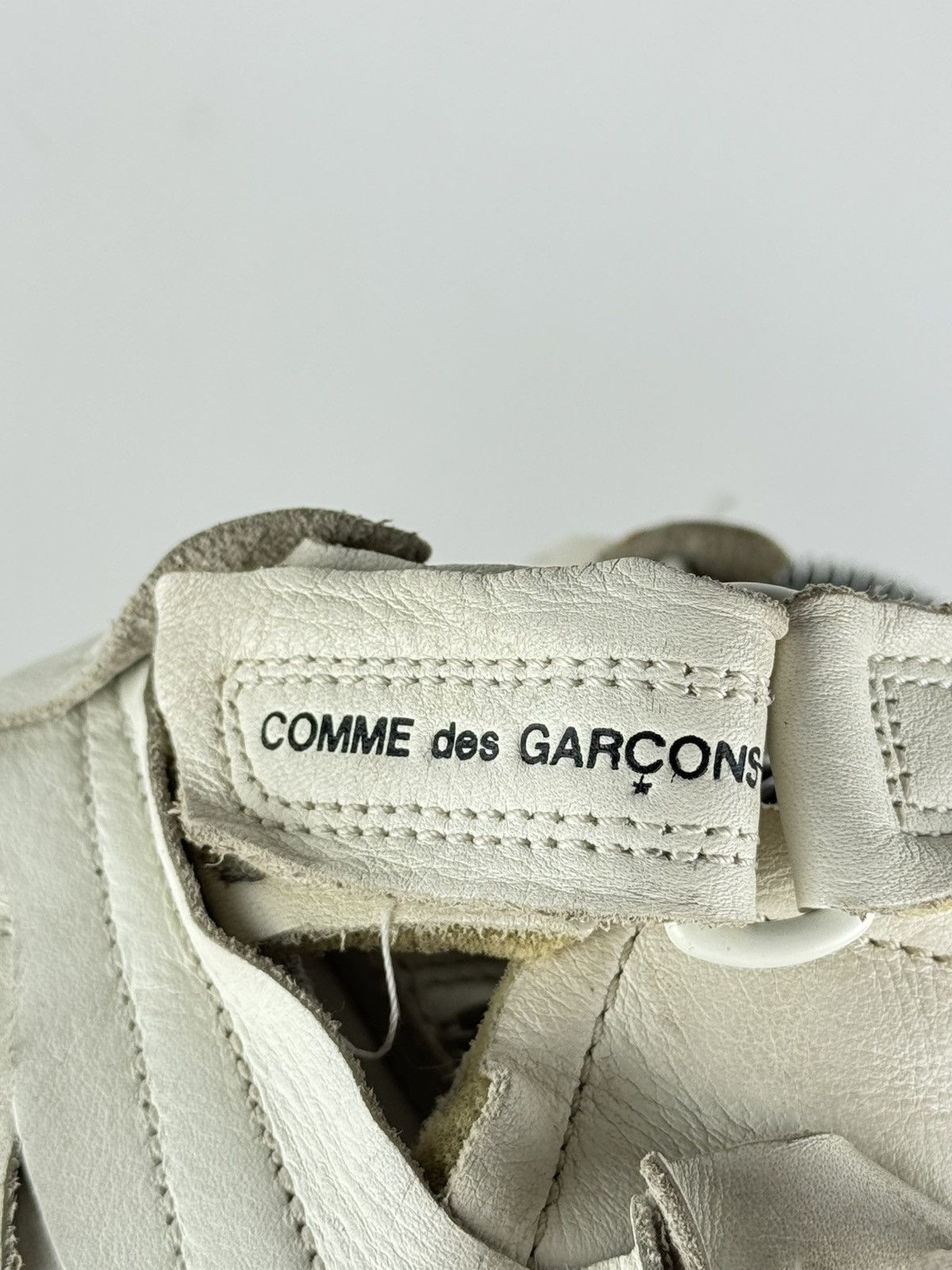 Comme des Garcons × Nike Comme des Garçons x Nike Air Force 1 Mid 'Triple White' Size US 5.5 / EU 38 - 9 Thumbnail