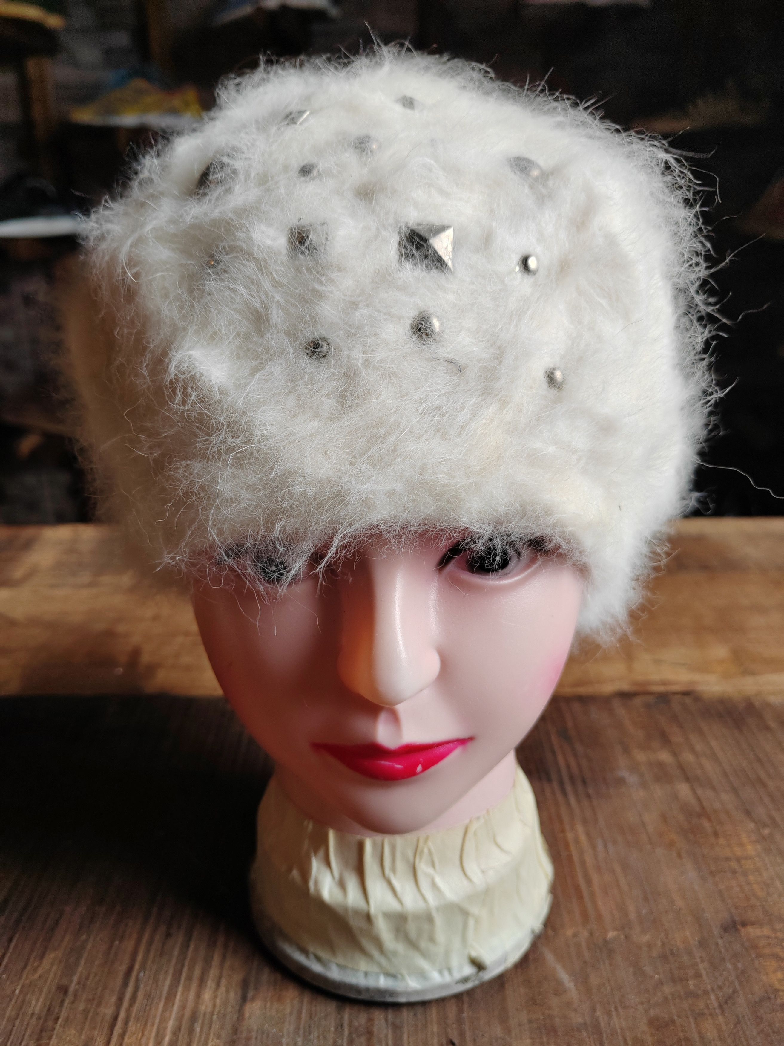 If Six Was Nine Vintage Japanese Fur Spike Punk Japanese Style Beanie Hat Size ONE SIZE - 1 Thumbnail