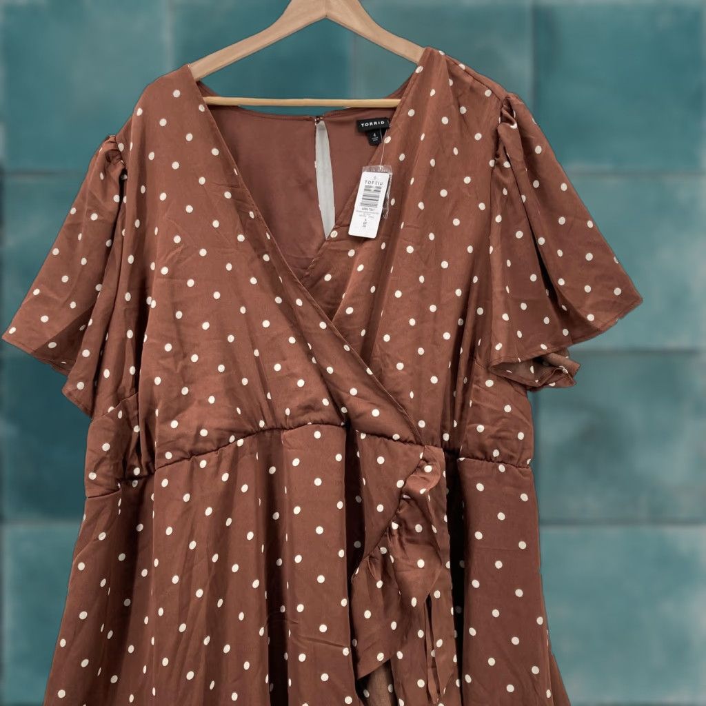torrid brown dress Boden Women's Saoirse Smocked Jersey Dress in Brown main image 1