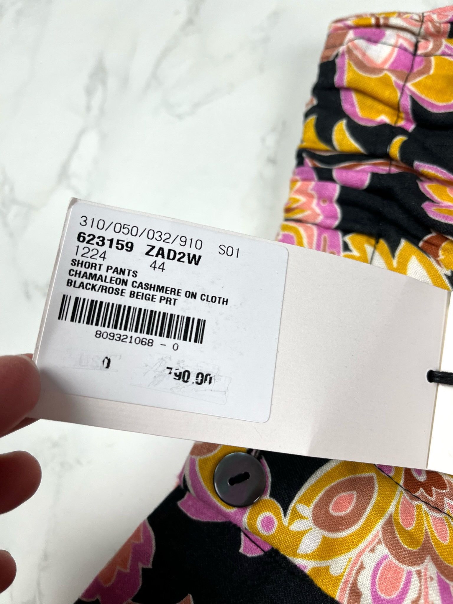 Gucci 🔥60% OFF🔥 [SALE] Gucci Paisley Print Linen Shorts Size US 28 / EU 44 - 12 Thumbnail