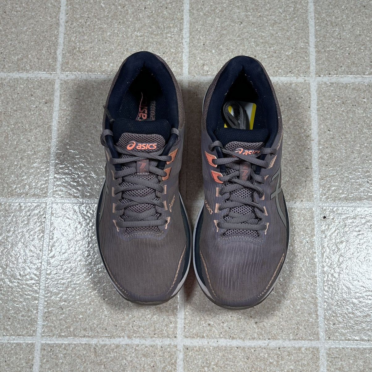 Asics Asics Womens GT 2000 7 Lavender Gray Running Shoes Sneakers Size US 7 / IT 37 - 2 Thumbnail
