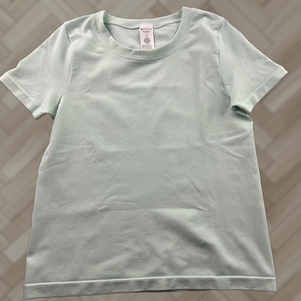 Athleta Athleta Ribbed Seamless Short Sleeve Athletic Top Women's XL Sea Foam Green T-Shirt Activewear Shirt Womens XL Green Athletic Top Size XL / US 12-14 / IT 48-50 - 1 Thumbnail