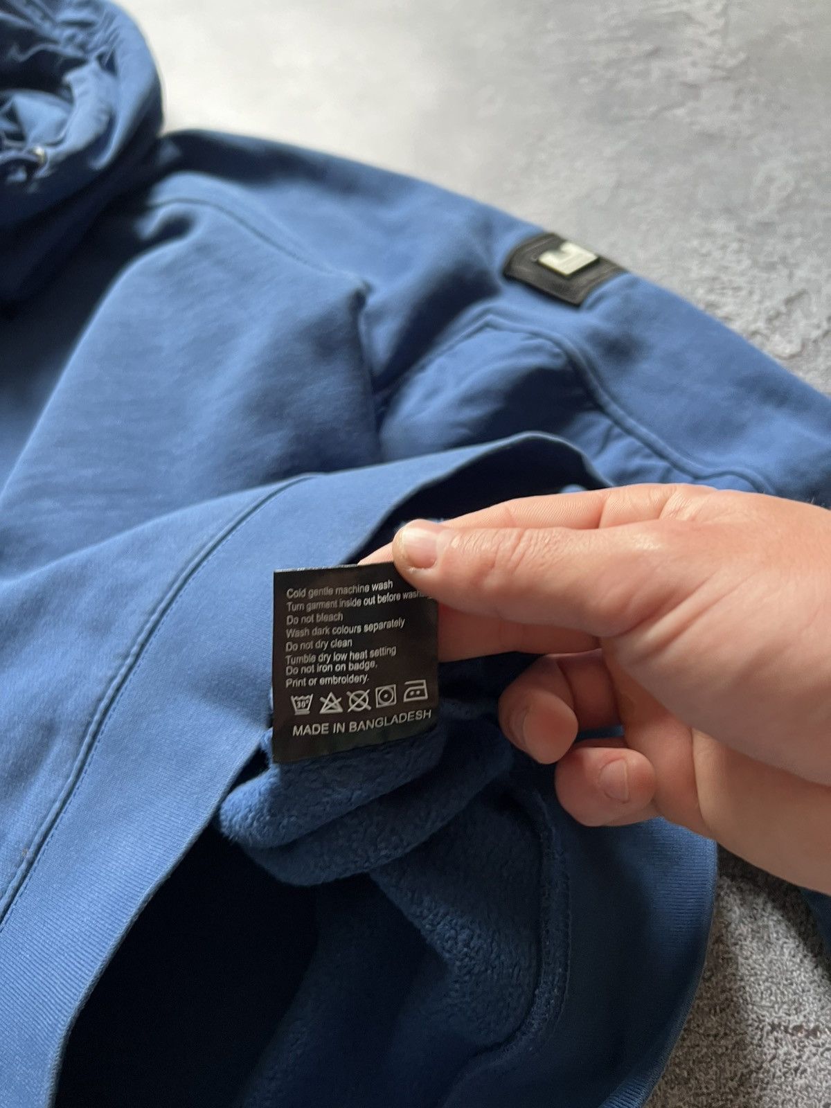 Weekend Offender Vintage Weekend Offender Hoodie Big Logo Patch S Size US S / EU 44-46 / 1 - 11 Thumbnail