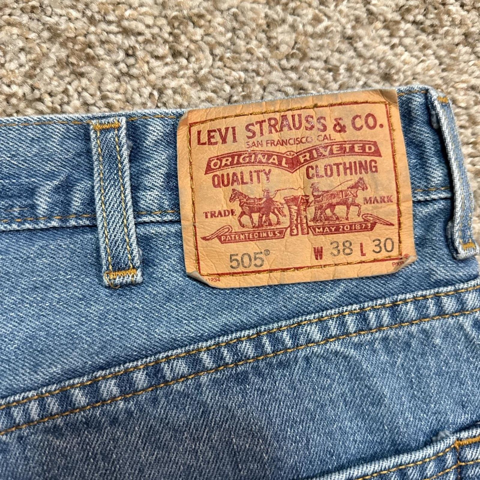 Levi's Mens levis light wash denim Size US 38 / EU 54 - 6 Thumbnail