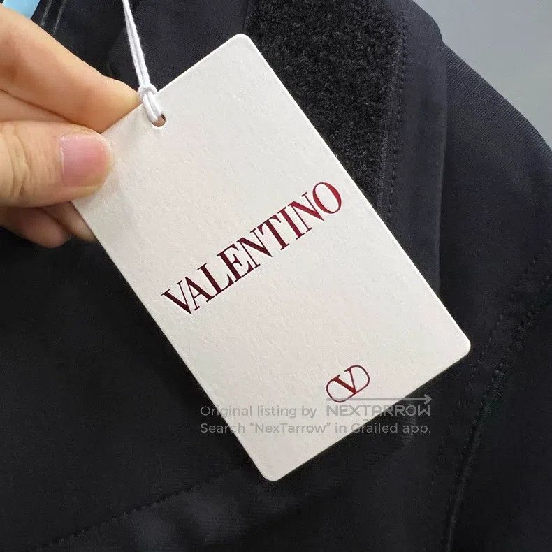 Valentino Valentino Jacket with animal embroidered lapels Size US M / EU 48-50 / 2 - 5 Thumbnail