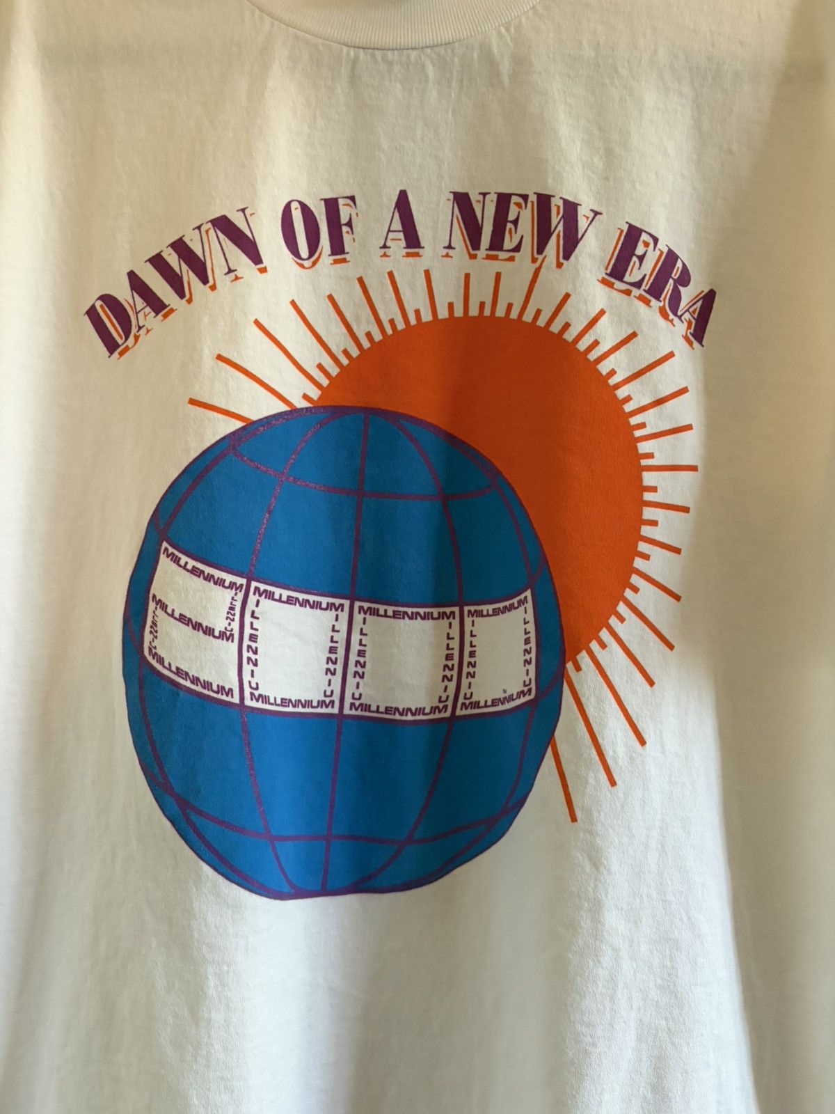Vintage Vintage 2000 Dawn of a New Era Y2K Millennium Art Tee XL Size US XL / EU 56 / 4 - 2 Thumbnail