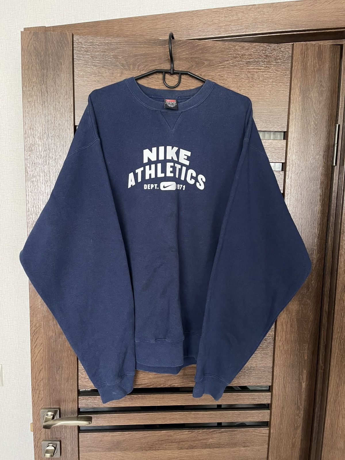 Nike Nike Athletic Sweatshirt Vintage Crewneck 90s Size US XL / EU 56 / 4 - 2 Thumbnail