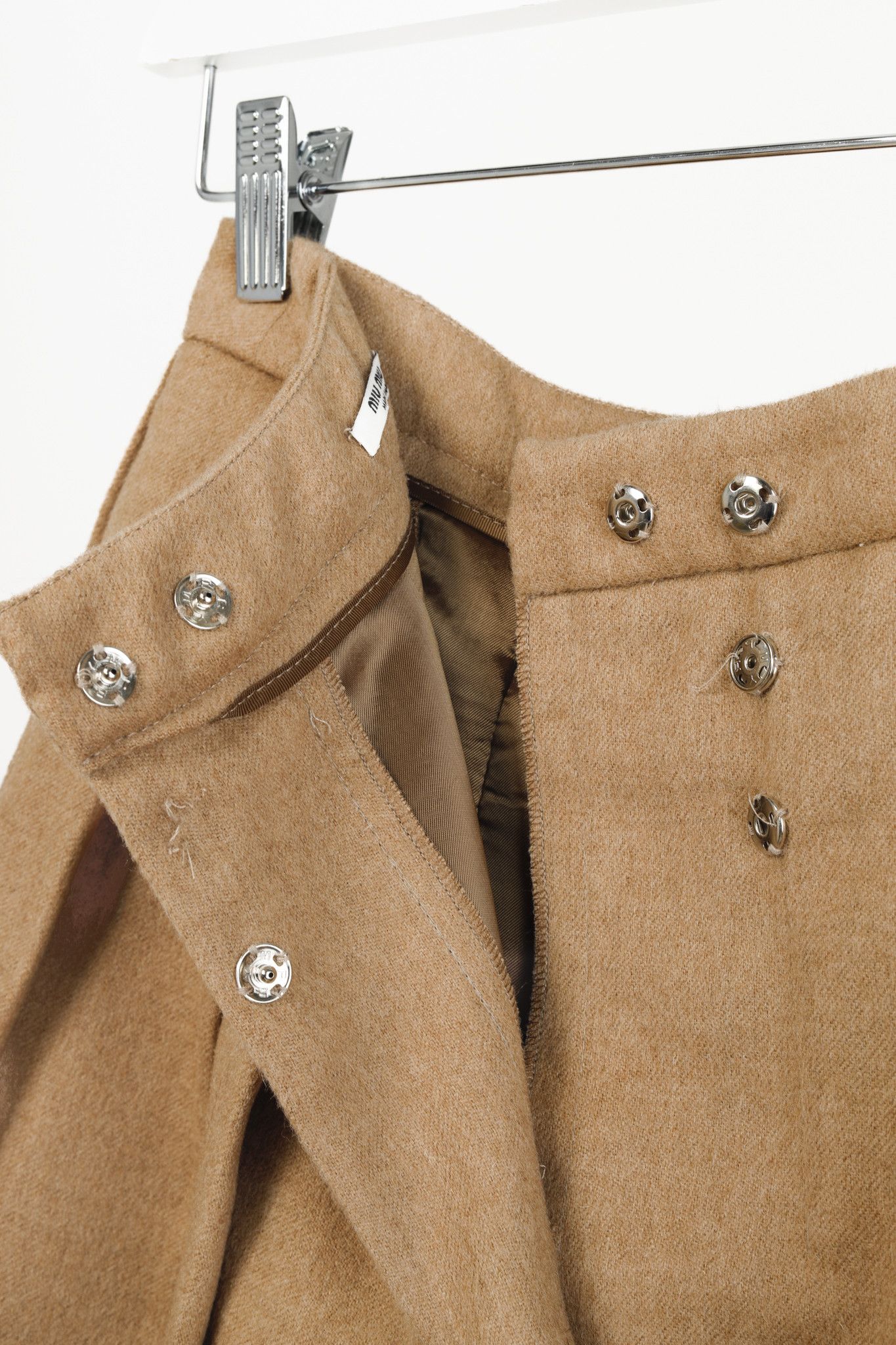 Miu Miu Miu Miu 2007 Tan Wool Pleated Skirt Miu Miu Size 26" / US 2 / IT 38 - 8 Thumbnail