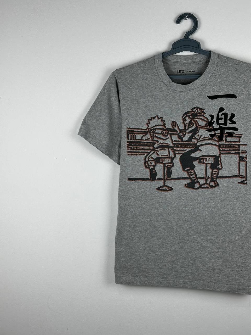 Anime × Uniqlo Uniqlo x Naruto Anime Manga Series T-shirt size M Size US M / EU 48-50 / 2 - 2 Thumbnail