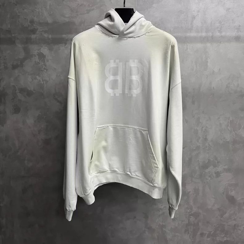Balenciaga Balenciaga Beige monogrammed hooded sweatshirt with long s Size US L / EU 52-54 / 3 - 1 Thumbnail