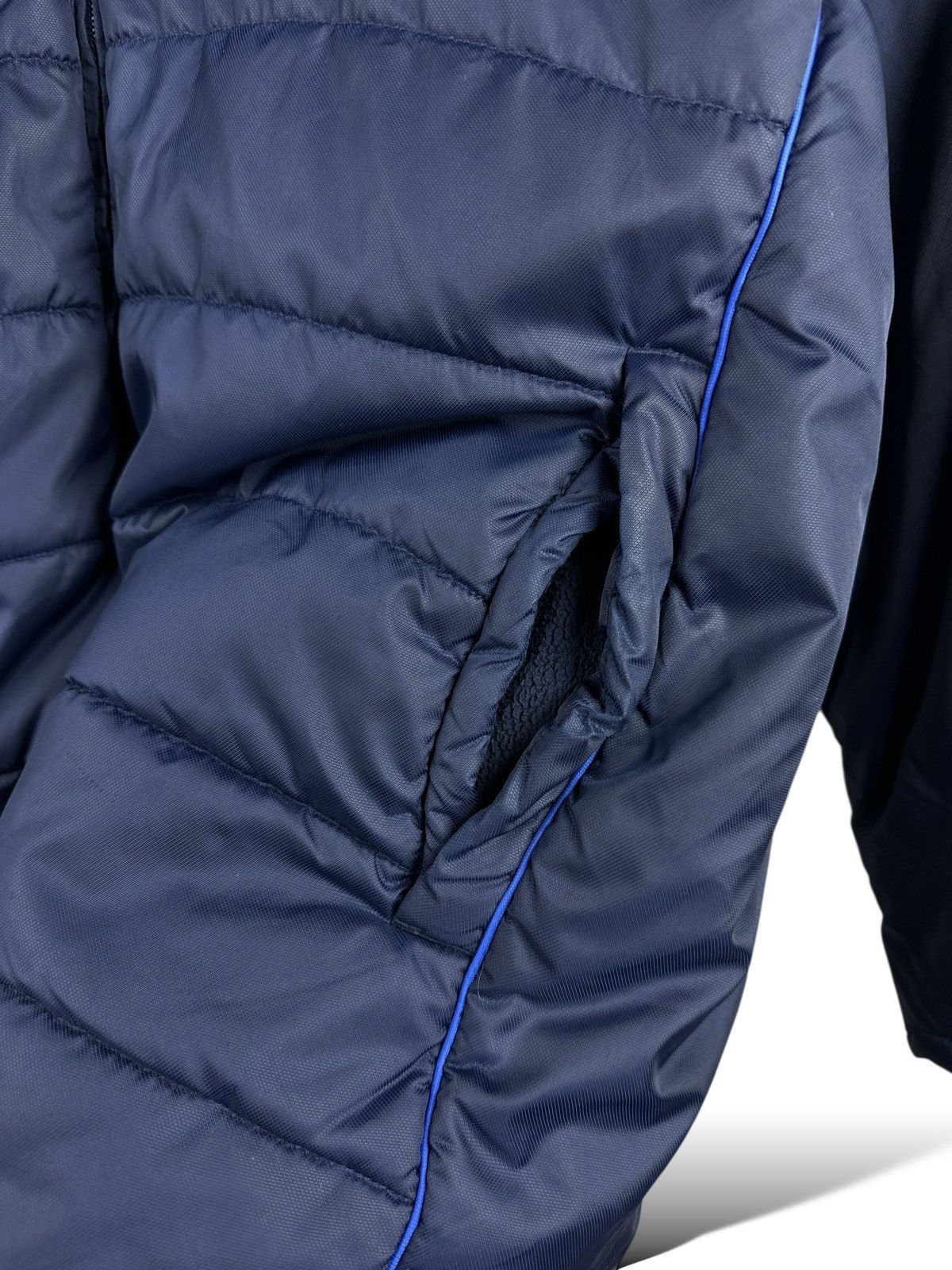 Adidas Vintage Chelsea F.C. Adidas 2006/07 Men’s Puffer Coat Jacket Size US S / EU 44-46 / 1 - 5 Thumbnail
