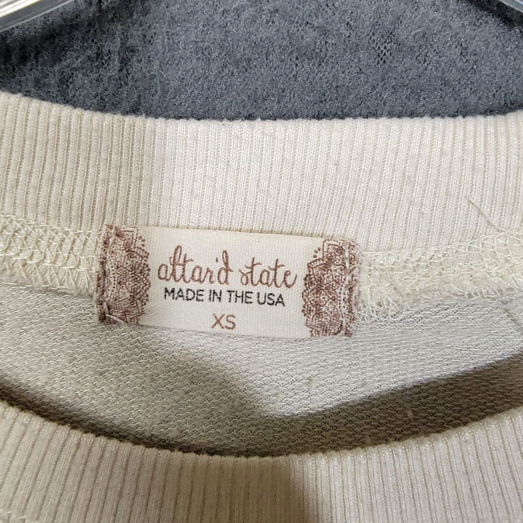 Vintage Altered State Top T Shirt Womens XS Retro Look Made In USA OREGON long sleeve Ivory Crew Neck Size XS / US 0-2 / IT 36-38 - 3 Thumbnail