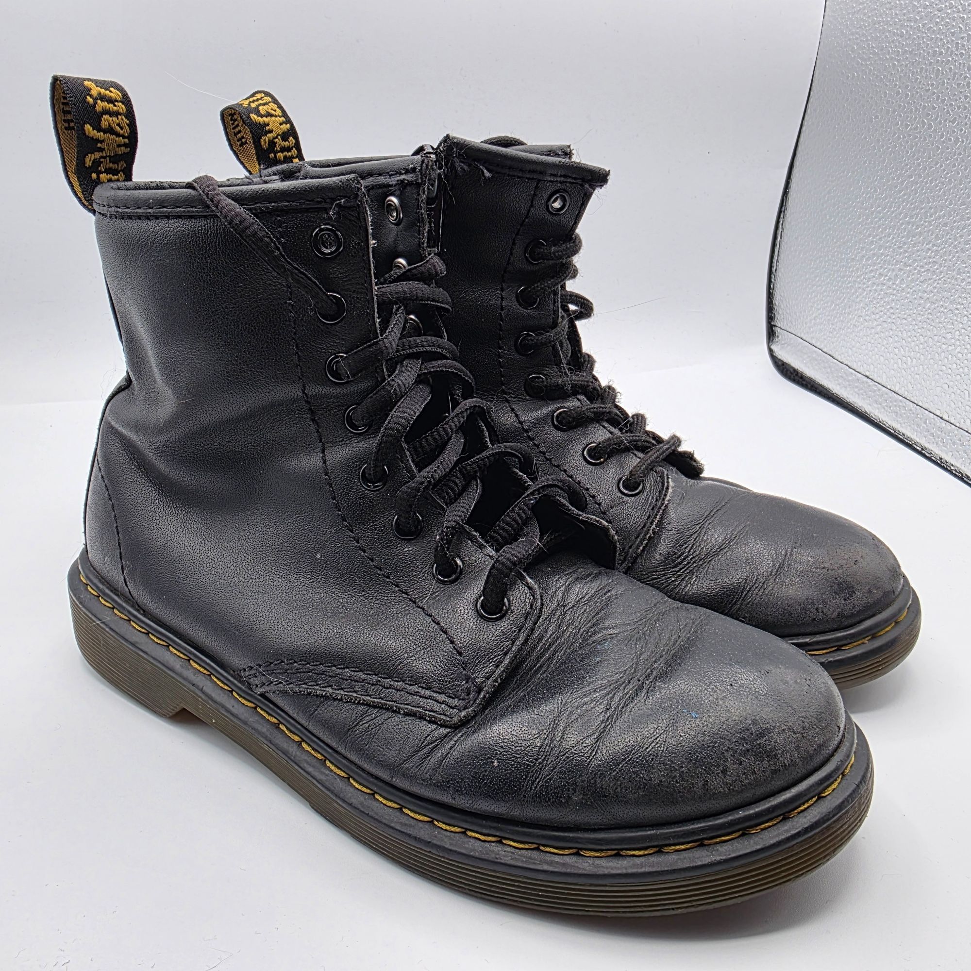 Dr. Martens Dr. Martens Womens Size 5 Black Leather Ankle Boots 1460 J S Size US 5 / IT 35 - 1 Thumbnail