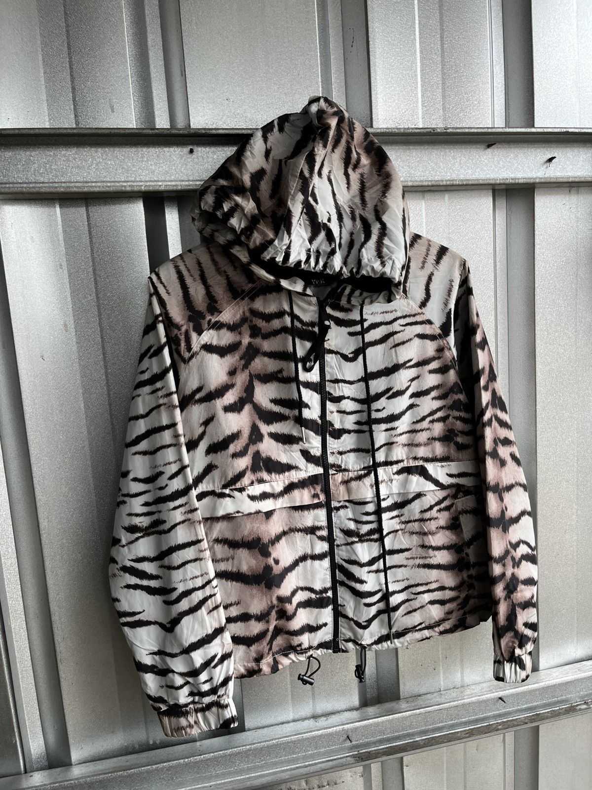 Forever 21 leopard forever 21 jacket boxyfit Size S / US 4 / IT 40 - 4 Thumbnail