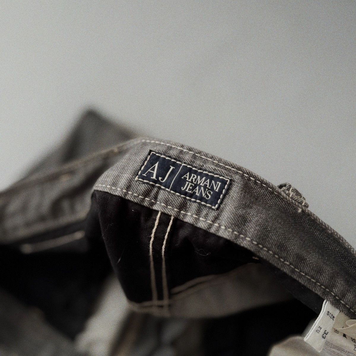 Armani 00s ARMANI Slim Jeans Size US 34 / EU 50 - 2 Thumbnail