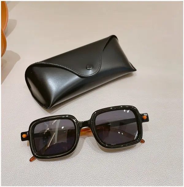 Vintage Retro punk sunglasses Size ONE SIZE - 1 Thumbnail