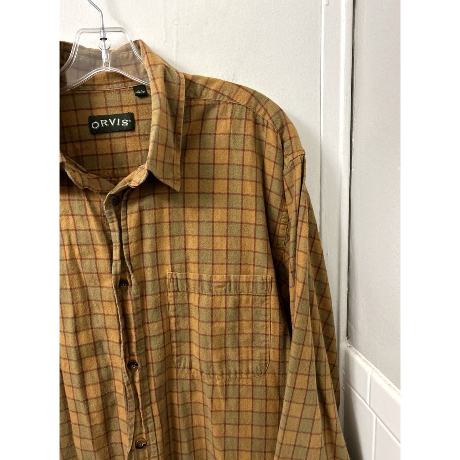 Orvis VINTAGE Orvis Shirt Mens XL Yellow Brown Plaid Flannel Button Down L/S Size US XL / EU 56 / 4 - 4 Thumbnail