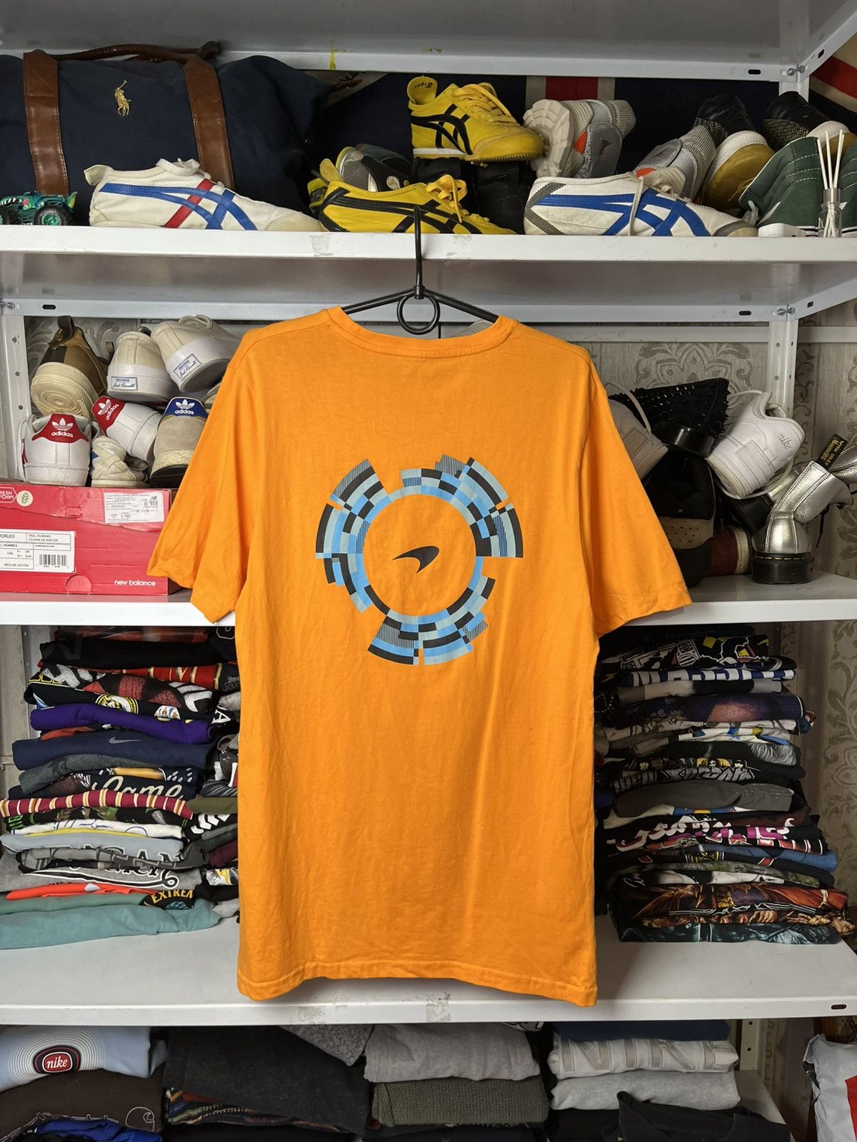 Vintage Mclaren big logo Orange t-shirt tee 90s racing moto rare Size US M / EU 48-50 / 2 - 22 Thumbnail
