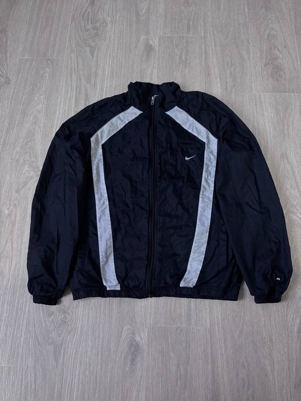 Nike Vintage Nike Track jacket mens 90s Size US L / EU 52-54 / 3 - 1 Thumbnail