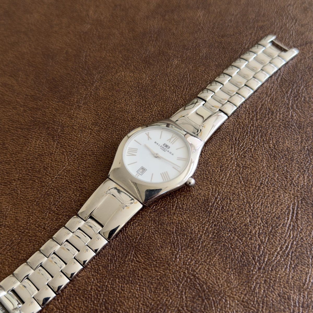 Balenciaga Vintage Roman White Circle Dial Stainless Steel Quartz Watch Size ONE SIZE - 4 Thumbnail