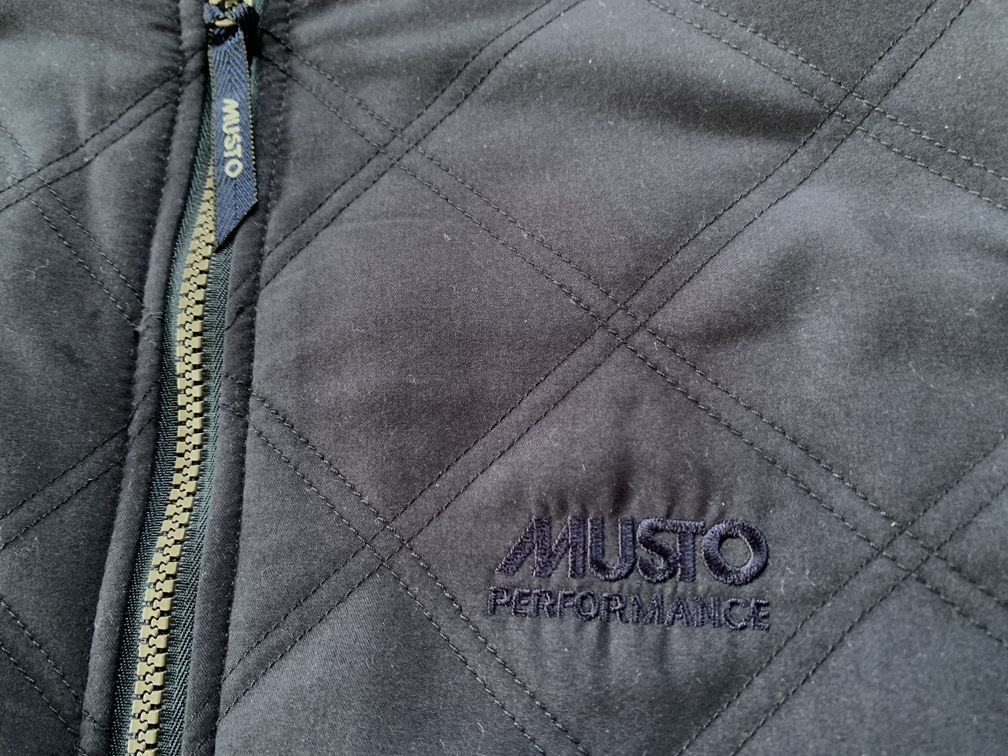 Musto Performance Full Zip Womens Quilted Vest Gillet