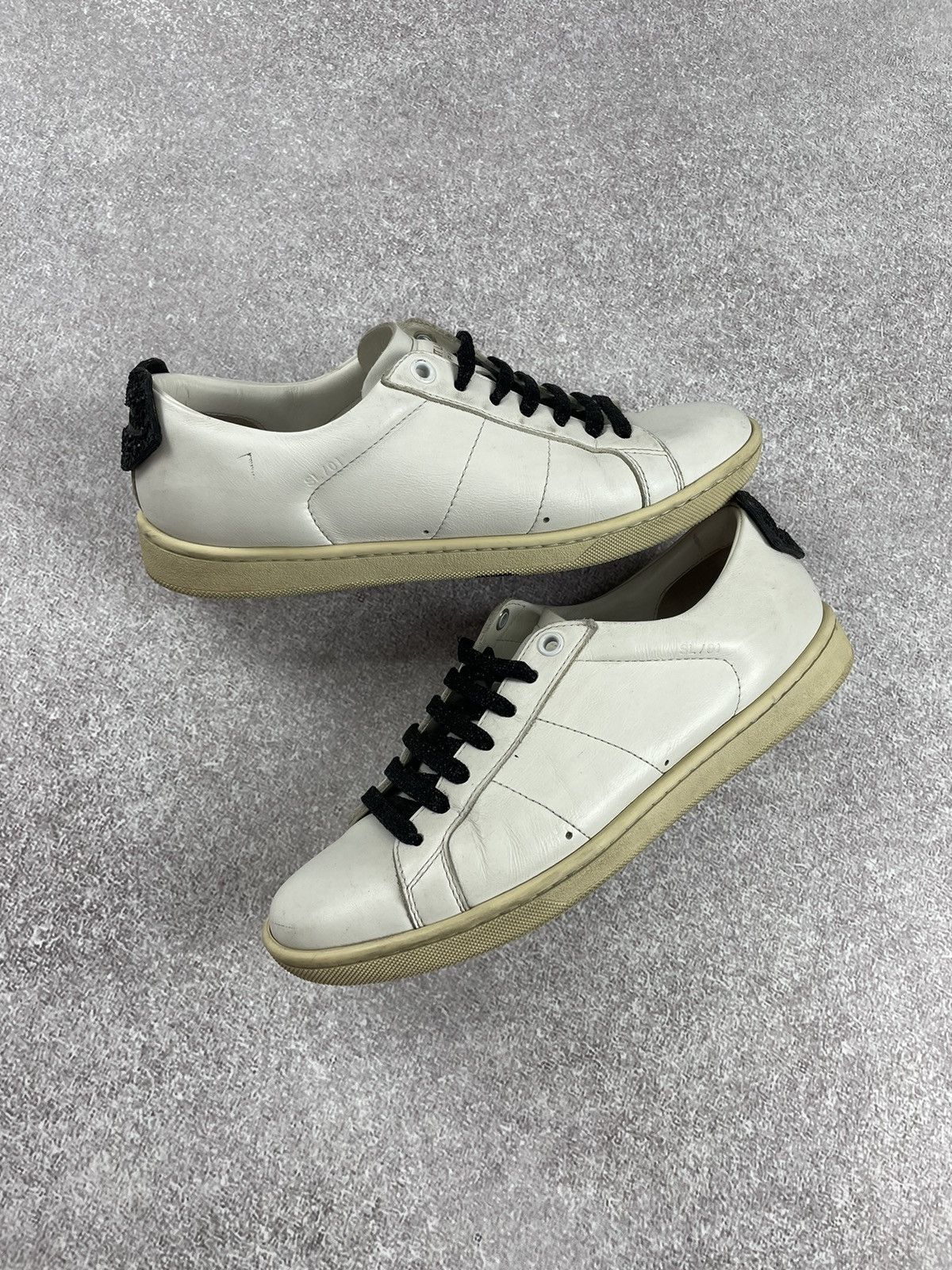 Designer × Saint Laurent Paris Saint Laurent SL/01 Sneakers Women’s Size 35 Size US 5 / IT 35 - 5 Thumbnail