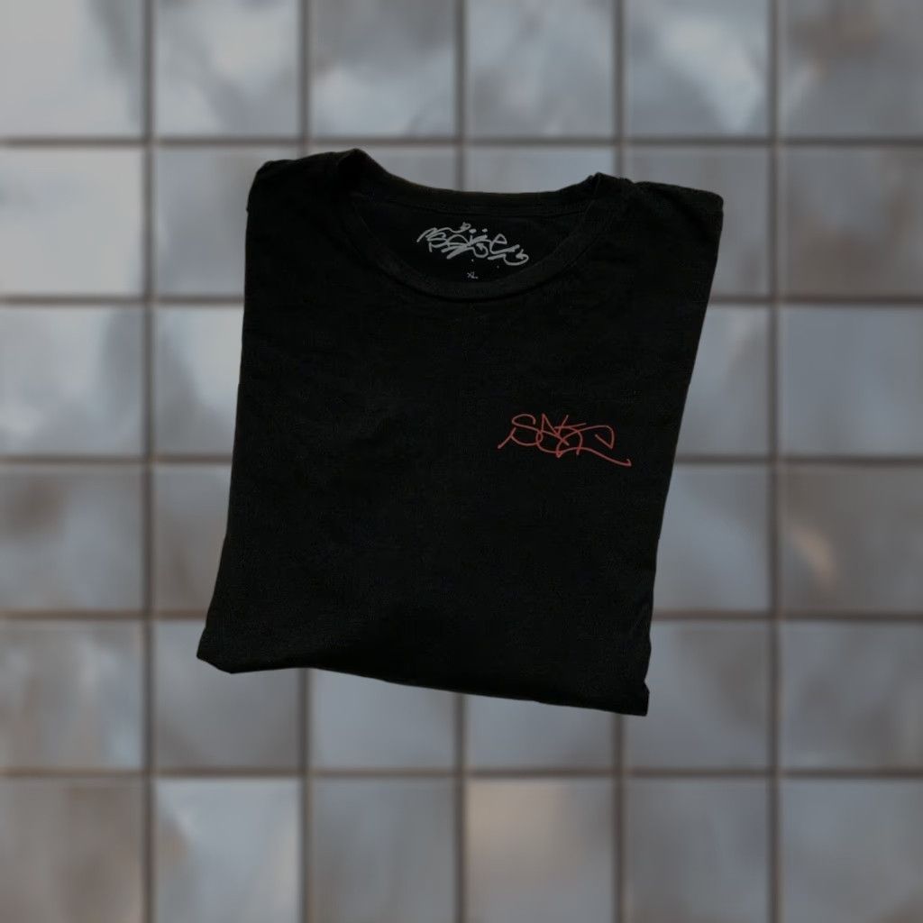 Vintage Sake World D Savage Winged Monster Flames Graphic Black S/S Crew T-Shirt XL Mens Size US XL / EU 56 / 4 - 1 Thumbnail