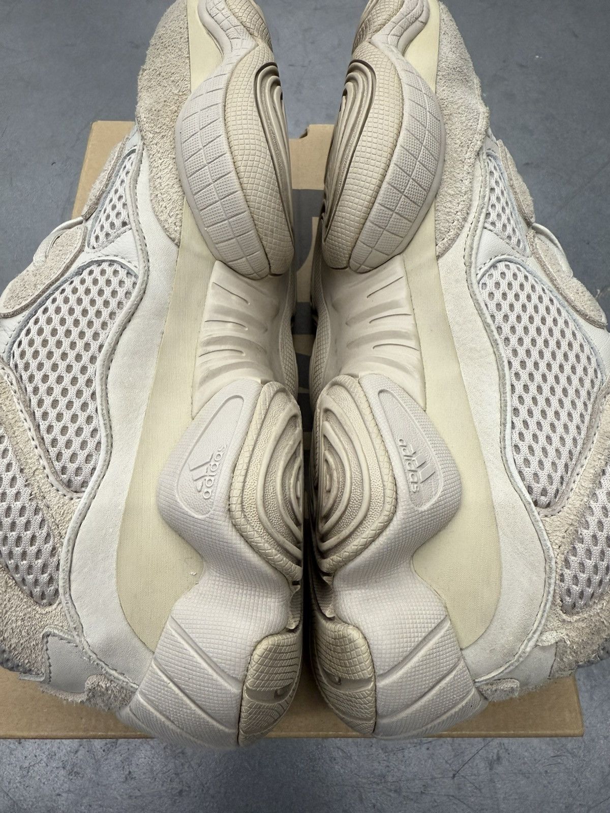 Yeezy 2022 Adidas Yeezy 500 Blush DB2908 Size 9 Size US 9 / EU 42 - 3 Thumbnail