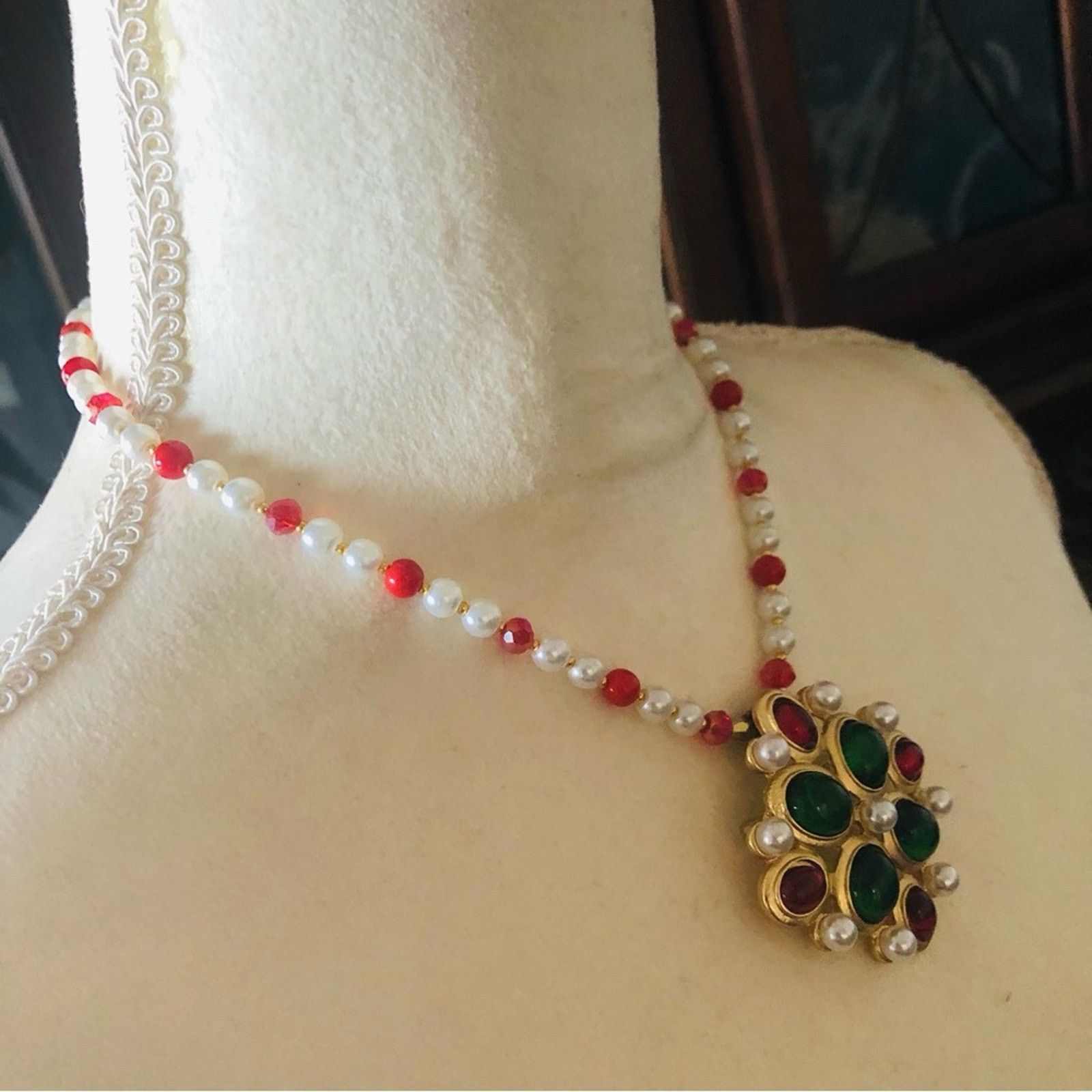 Handmade Handcrafted repurpose cabochon glass stone Pearl necklace Size ONE SIZE - 4 Thumbnail