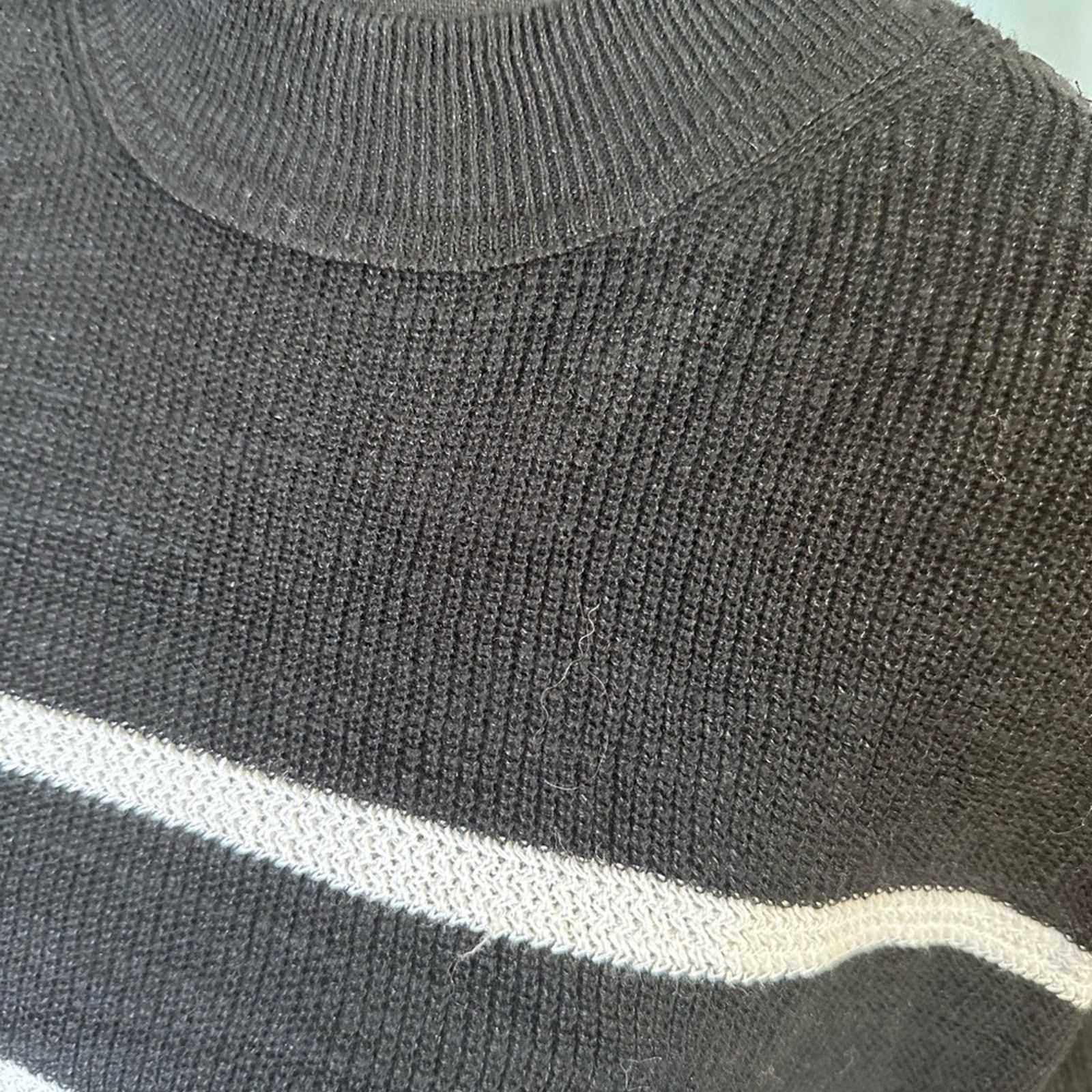 Polo Ralph Lauren Polo Ralph Lauren Button Shoulder Striped Black Sweater Size M / US 6-8 / IT 42-44 - 4 Thumbnail
