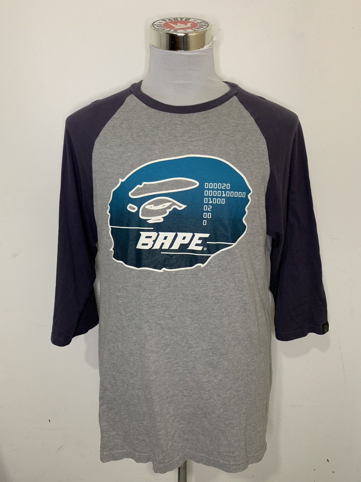 Bape Bape Kiss Logo Raglan 3/4 Sleeve T Shirt Red Small Bapesta 