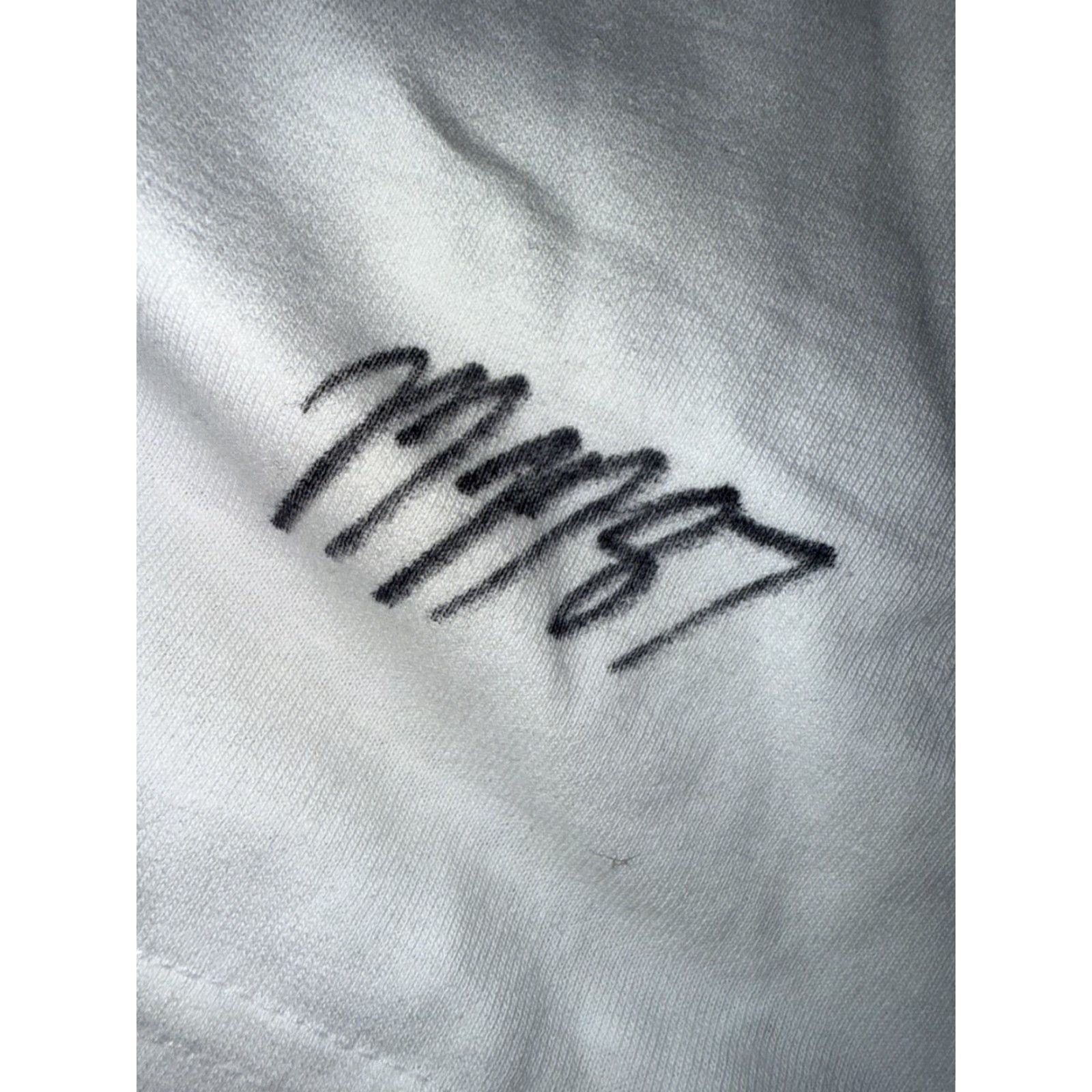 Vintage VINTAGE AUTOGRAPHED 2015 Santa Clara Motorbike White Graphic Tee Mens Size S Size US S / EU 44-46 / 1 - 6 Thumbnail