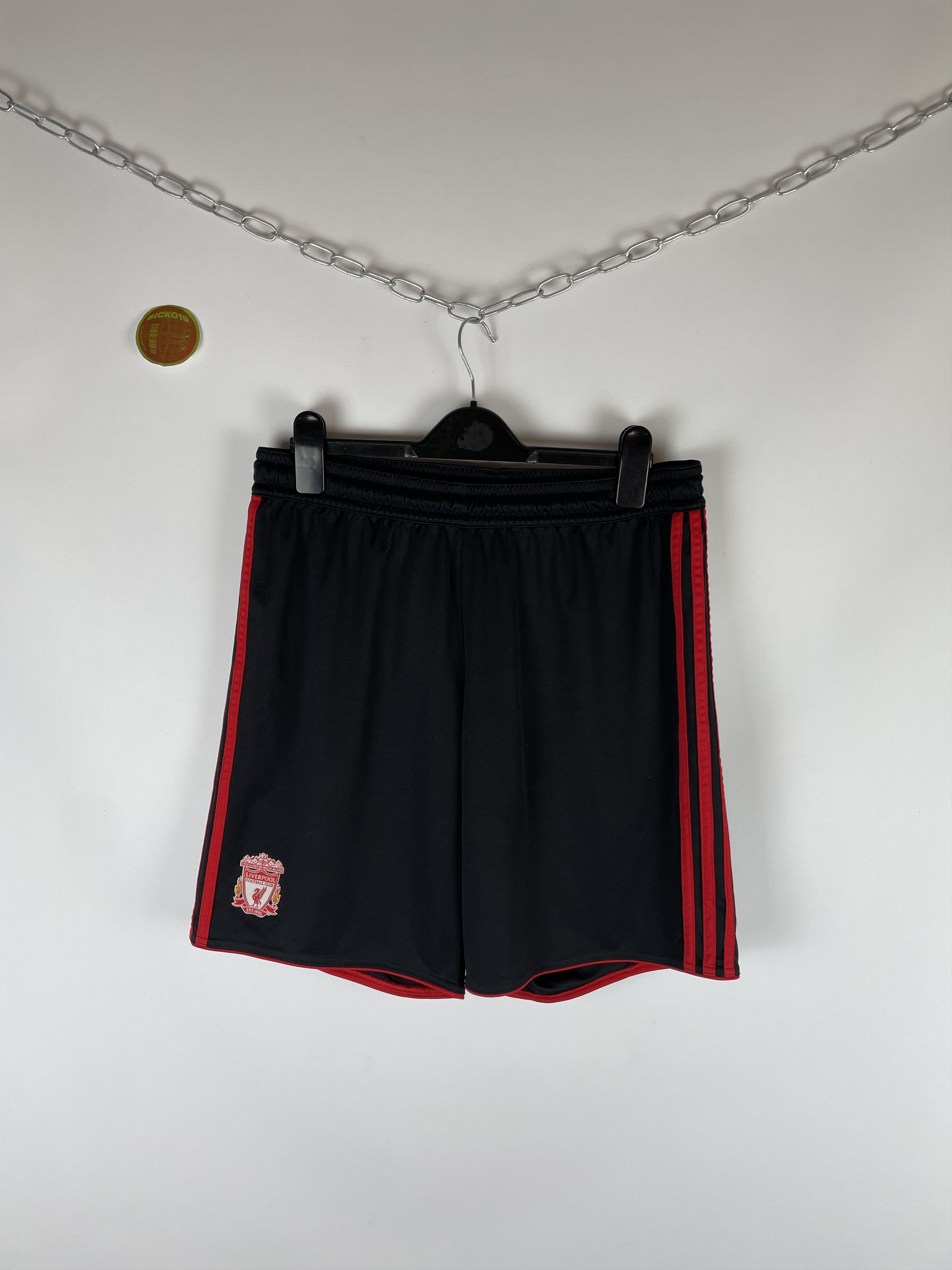 Adidas Vintage Adidas Liverpool Shorts Soccer Footbal Size US 34 / EU 50 - 1 Thumbnail