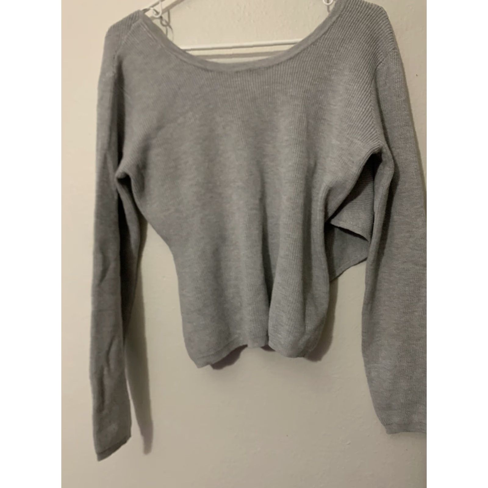 Vintage Women's Pink Rose Long Sleeve Cross Back Top T-Shirt Tee Gray Medium Size M / US 6-8 / IT 42-44 - 2 Thumbnail
