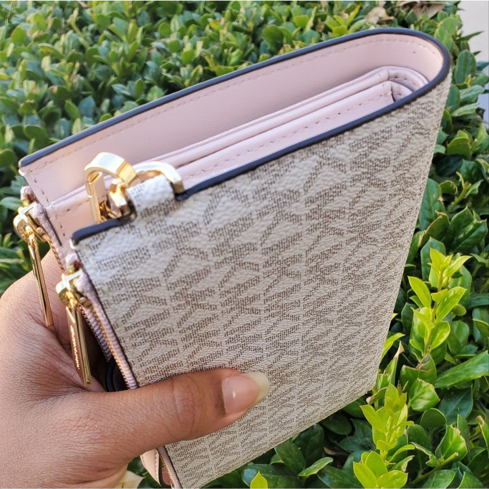 Michael Kors Michael Kors Wallet Vanilla Pink NWT Size ONE SIZE - 3 Thumbnail