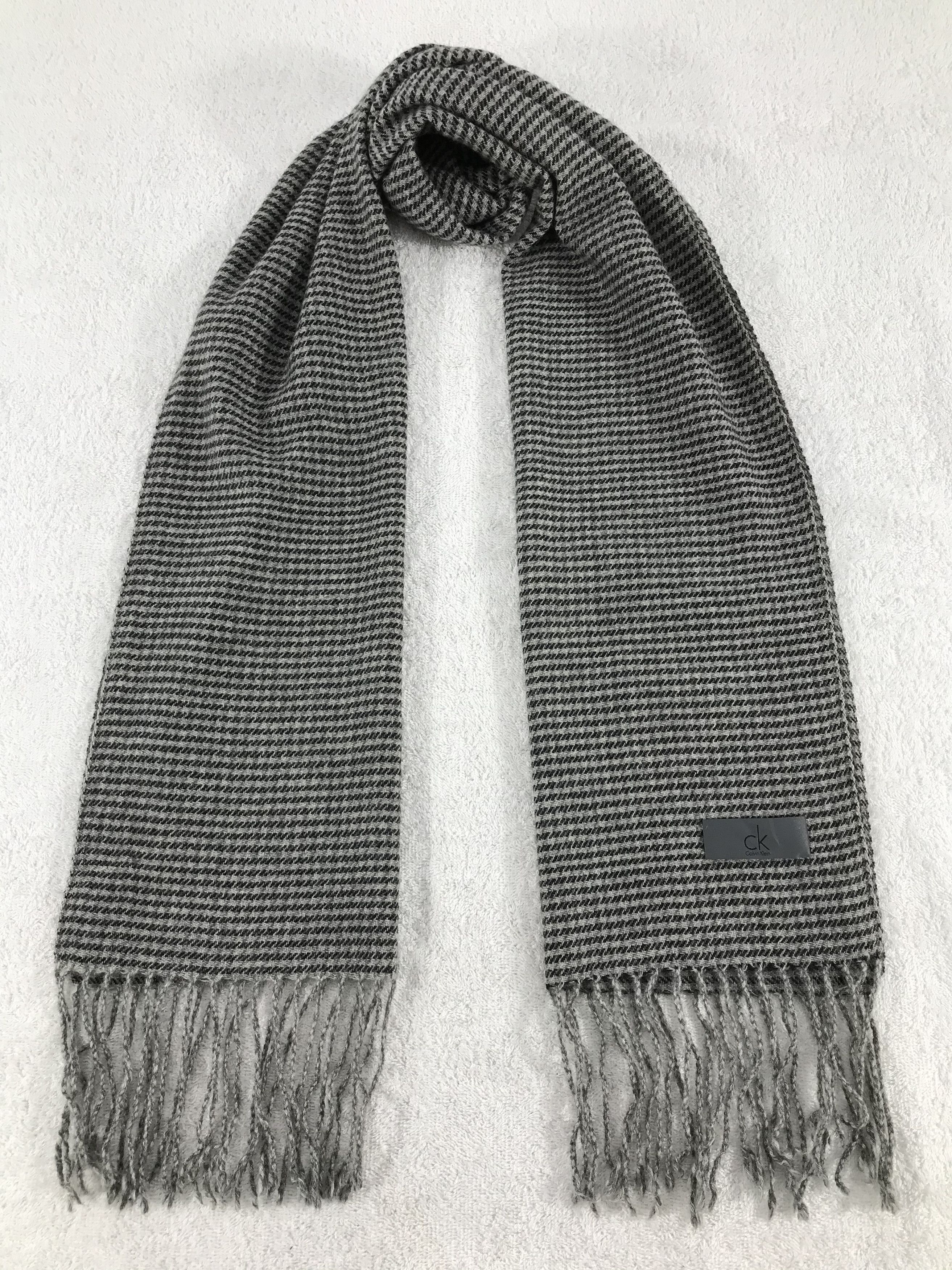 Calvin Klein × Vintage Calvin Klein Scarf / Muffler / Neckwear - WW1254 Size ONE SIZE - 1 Thumbnail