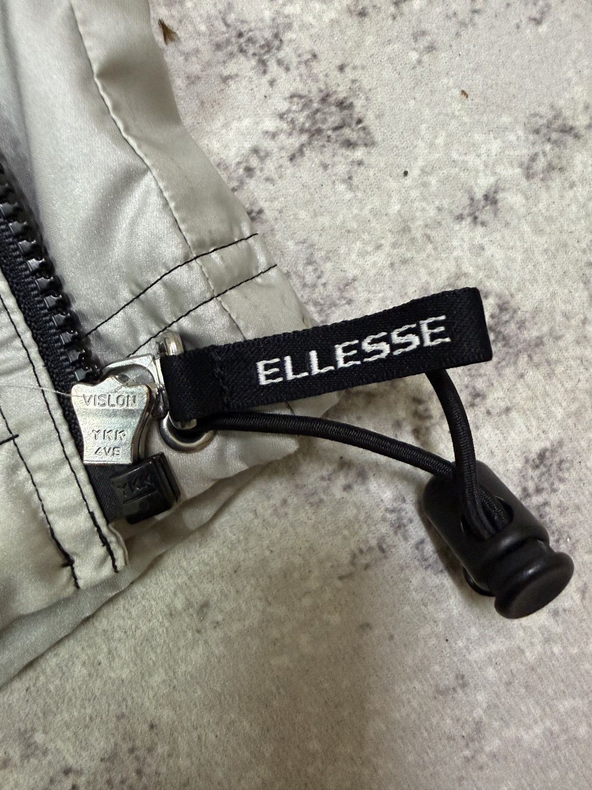 Ellesse Vintage Ellesse Ladies SmallLogo Double Breasted Windbreaker Size L / US 10 / IT 46 - 11 Thumbnail