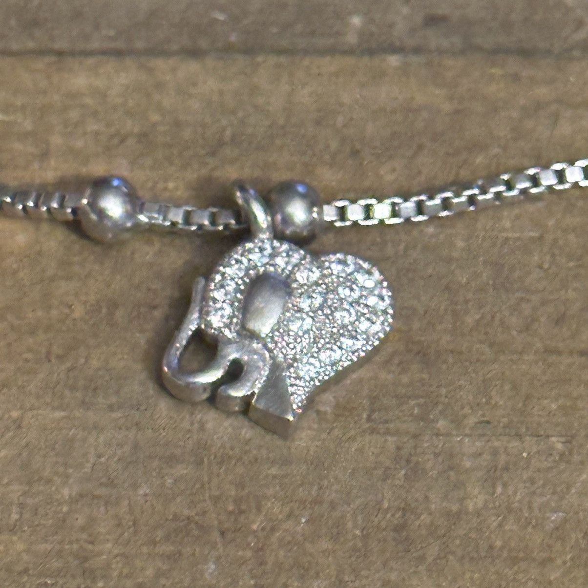 Other Dainty silver tone paved elephant charm bracelet Size ONE SIZE - 3 Thumbnail