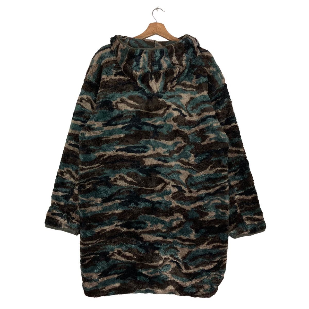 Avirex Vintage Avirex Officer’s Uniform Button Camouflage fur fur Size US M / EU 48-50 / 2 - 5 Thumbnail