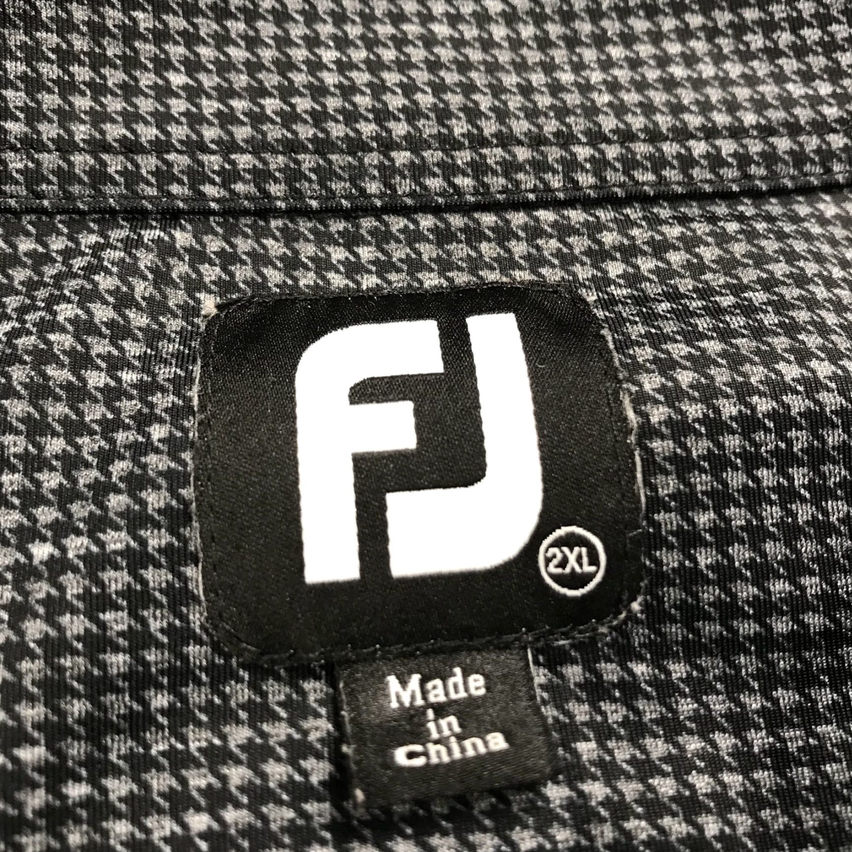 Footjoy FootJoy Polo Shirt Mens L Gray Check Houndstooth Stretch Golf No Course Logo Polo Shirt Mens L Gray Check Houndstooth Stretch Golf Logo Ladies? Size US L / EU 52-54 / 3 - 4 Thumbnail