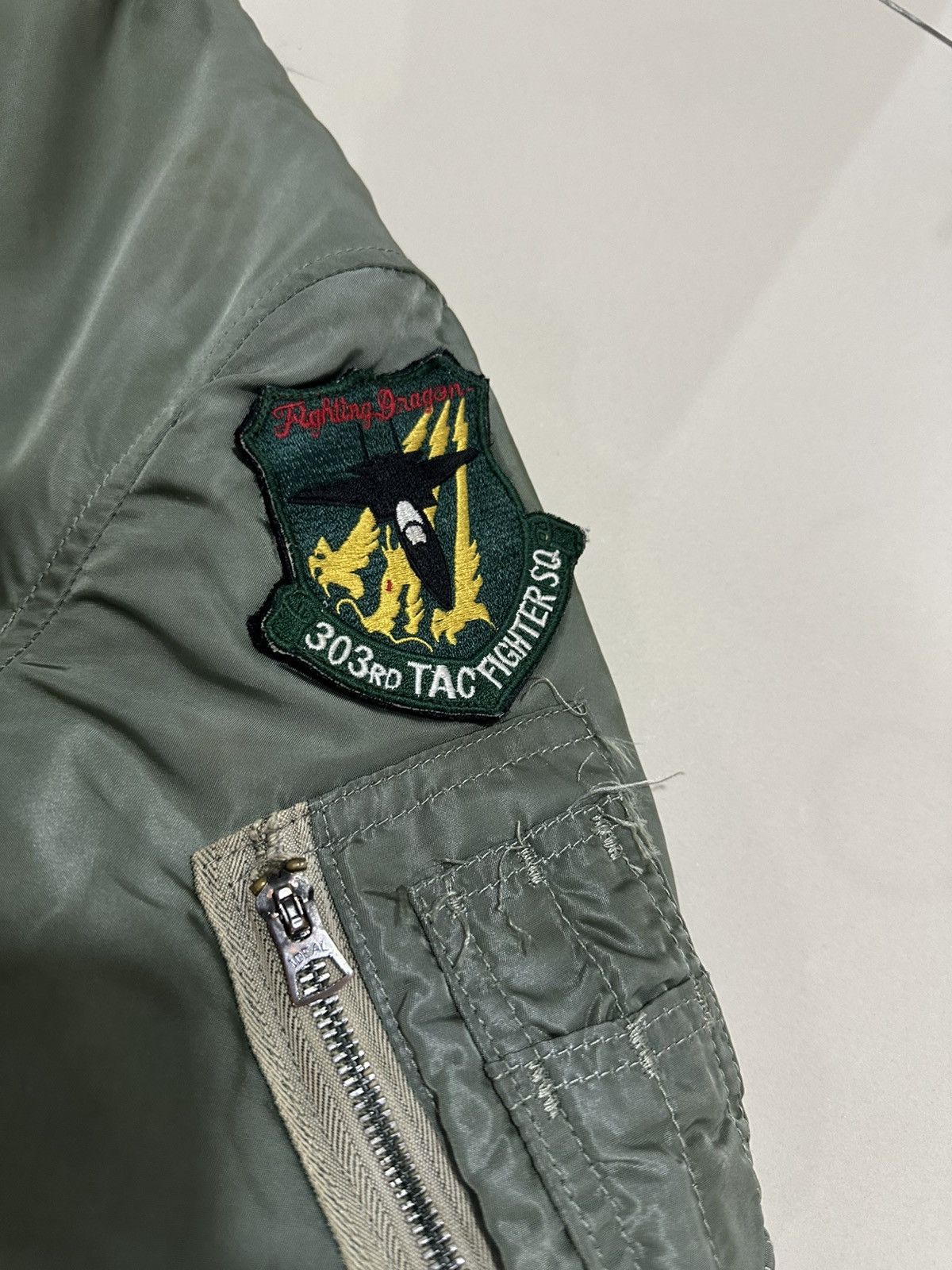 Alpha Industries Vintage ALPHA INDUSTRIES Ma-1 Flight Jacket Bomber 303Rd Size US S / EU 44-46 / 1 - 5 Thumbnail