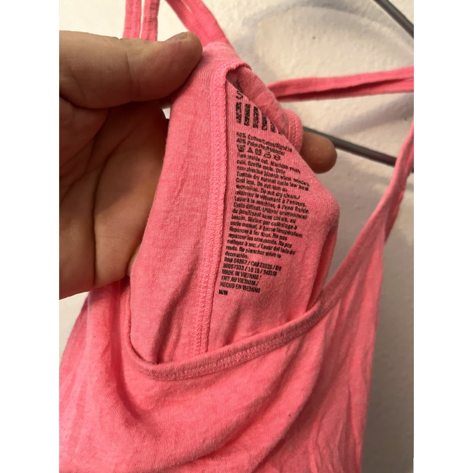 Victoria's Secret VSX Victoria Sport Women’s Pink Color Tank Top Size Medium Long Graphic Size M / US 6-8 / IT 42-44 - 3 Thumbnail