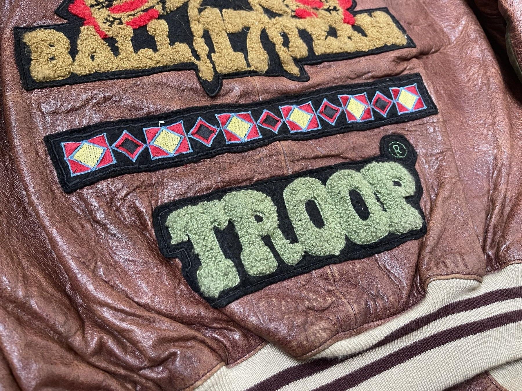 Troop Troop Suquamish leather jacket, Indian vintage varsity 90s L Size US L / EU 52-54 / 3 - 7 Thumbnail