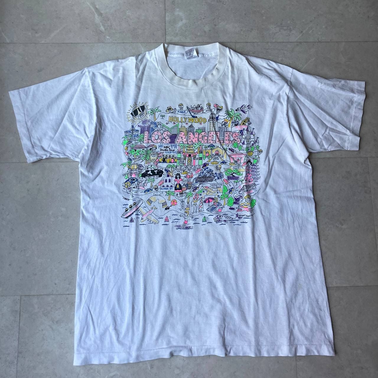 Arts & Science Vintage 90s Los Angeles Hollywood California Art Tee Size US XL / EU 56 / 4 - 1 Thumbnail